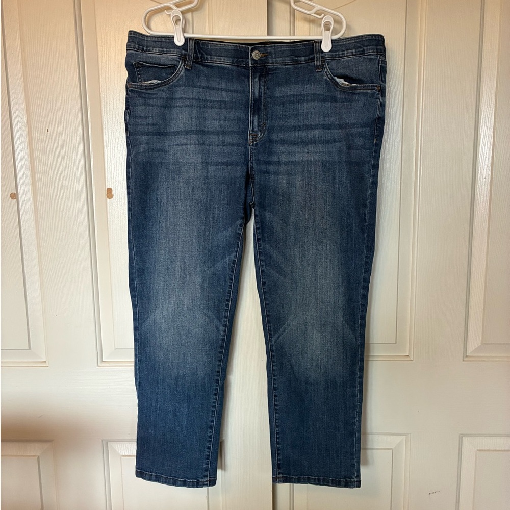 Sonoma Women's Denim Jeans Pants Mid Rise Straight Leg Slimming Plus Size 20W 2X